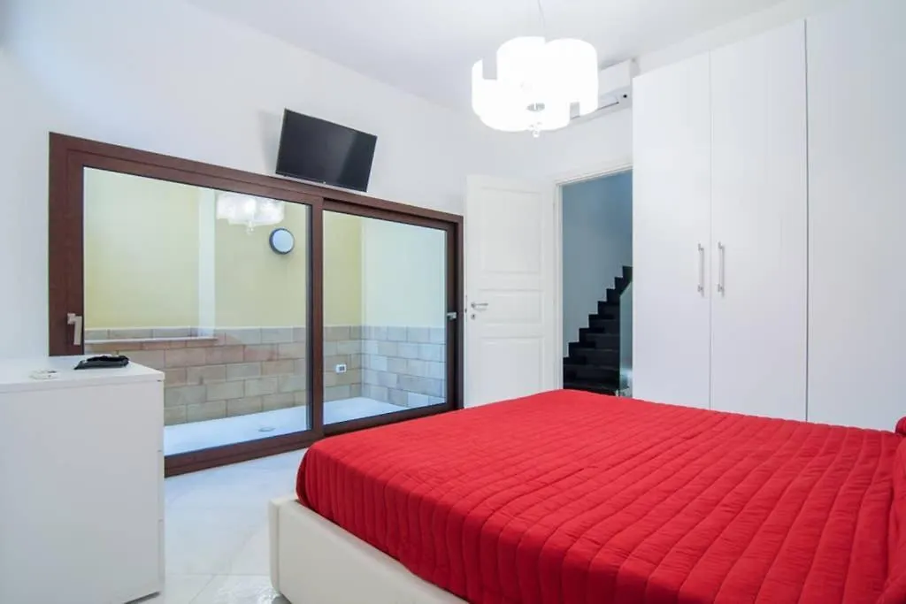 Hh Selection Emiro Villa Lascari Italië