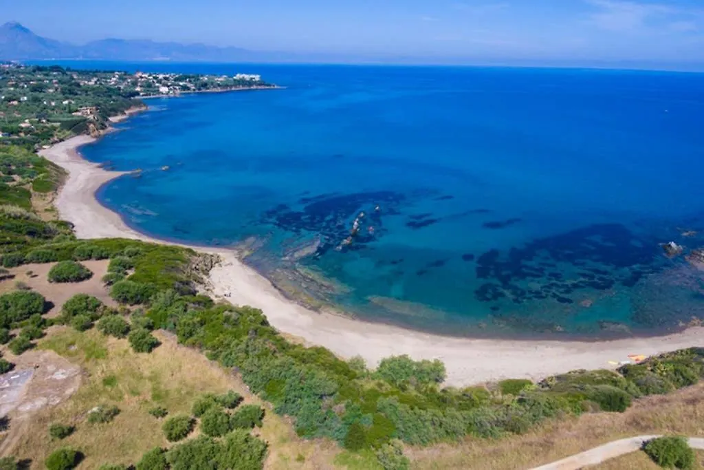 Hh Selection Emiro Villa Lascari